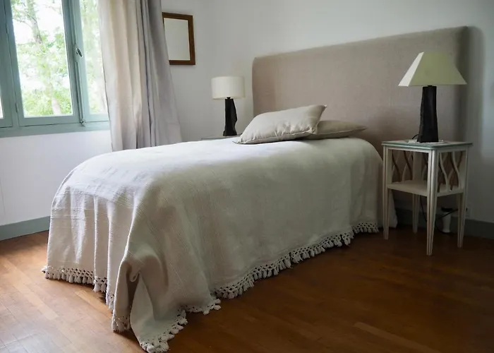 Cour Tholmer 3* Equemauville