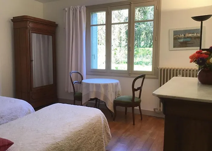 Cour Tholmer Bed & Breakfast 3*